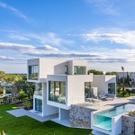 luxury villa in costablanca